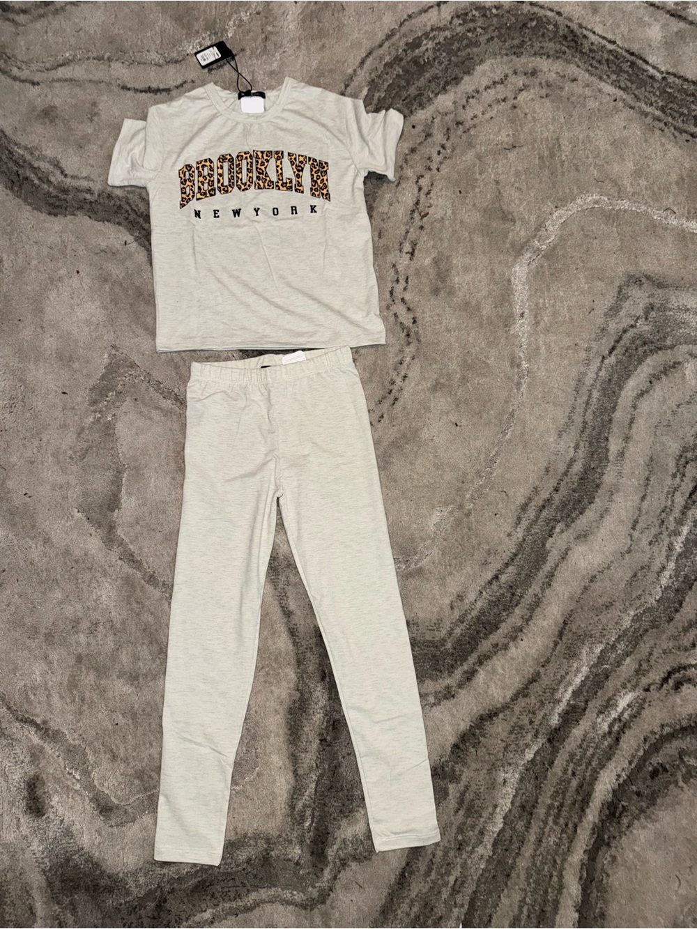 Kids Light Gray 'Brooklyn New York' Set with Leopard Print